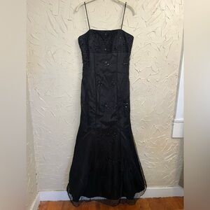 Y2K Beaded Black Formal Mermaid Gown Medium